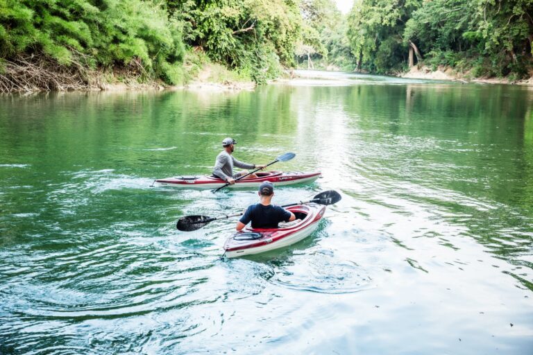 canoeing tours Belize